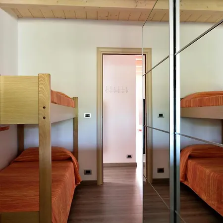 Sara * لوتْسوراي